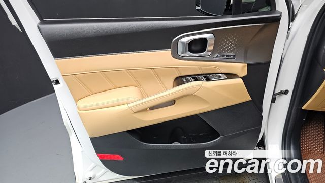 Kia Sorento 2023 — photo 14