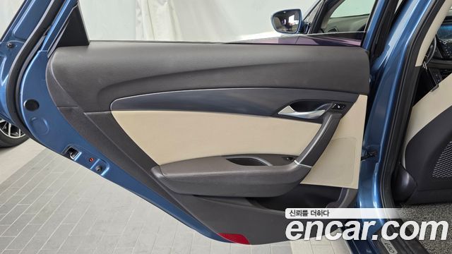 Hyundai i40 2014 — photo 15
