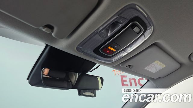 Hyundai Kona 2023 — photo 19