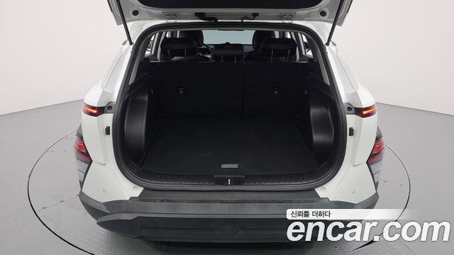 Hyundai Kona 2023 — photo 20