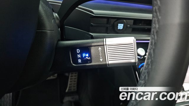 Hyundai Santafe 2024 — photo 9