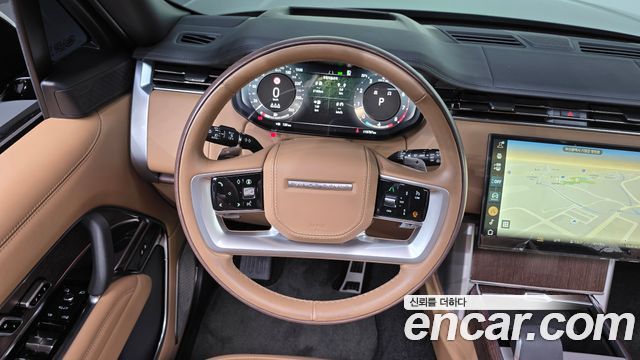 Land Rover Range Rover 2024 — photo 13