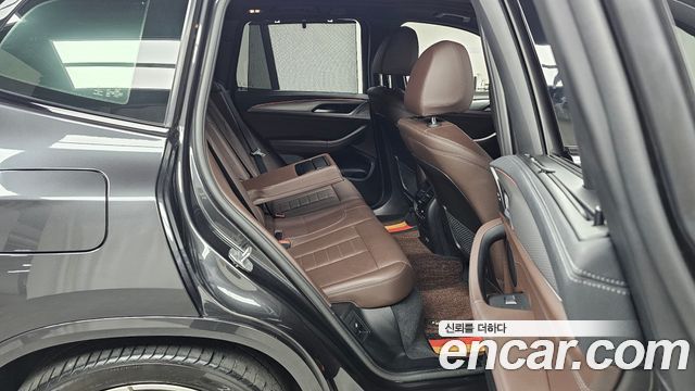 BMW X3 2021 — photo 17