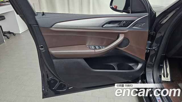 BMW X3 2021 — photo 14