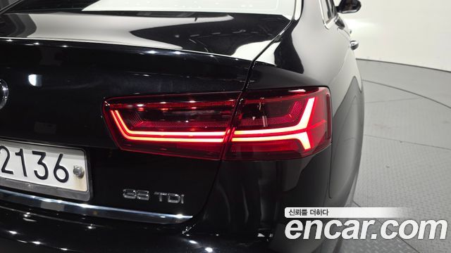 Audi A6 2018 — photo 9