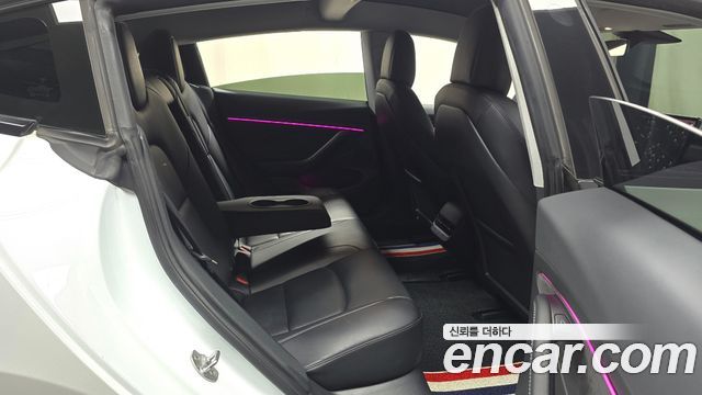 Tesla Model 3 2022 — photo 17