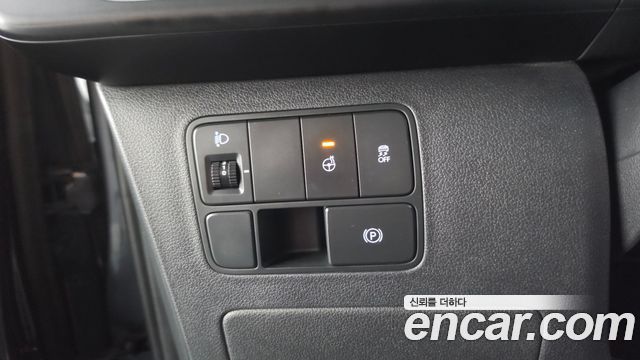 Hyundai Staria 2022 — photo 27