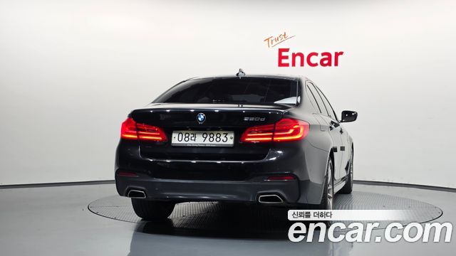 BMW 5-Series 2017 — photo 4