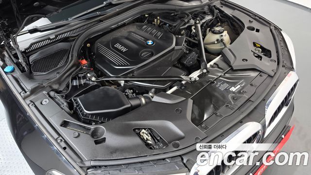 BMW 5-Series 2017 — photo 6