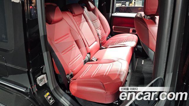 Mercedes-Benz G-Class 2026 — photo 17