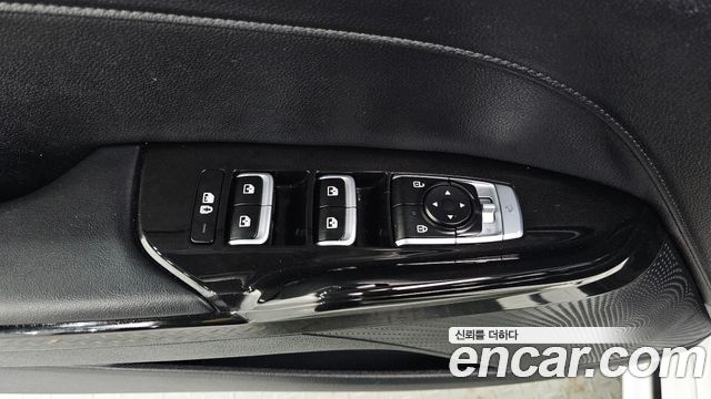 Kia K5 2023 — photo 24