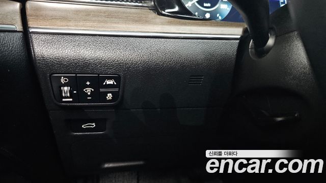 Kia K5 2023 — photo 25