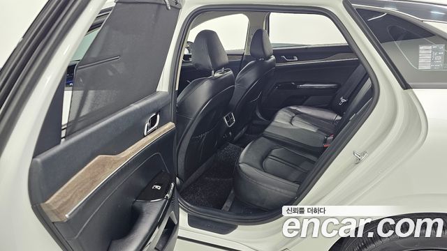 Kia K5 2023 — photo 27