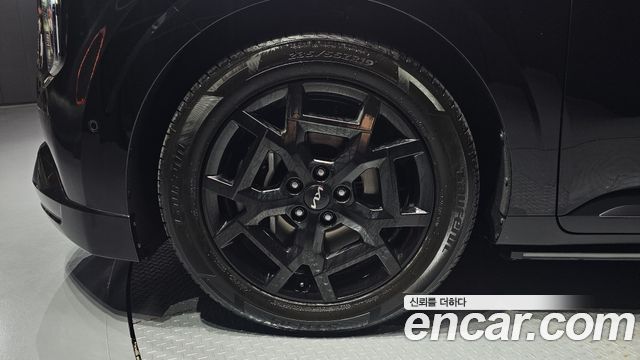 Kia Canival 2025 — photo 5