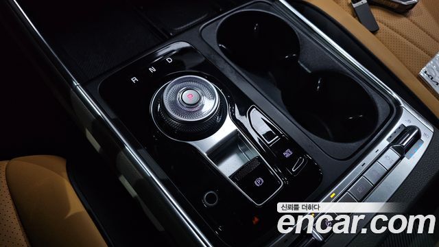 Kia Canival 2025 — photo 12
