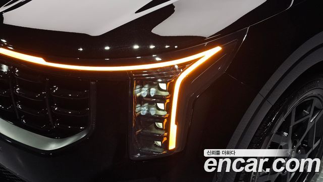Kia Canival 2025 — photo 8