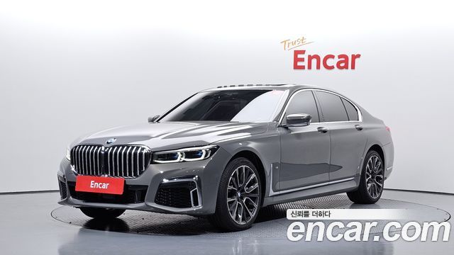 BMW 7-Series 2021 — photo 1
