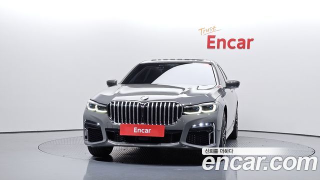 BMW 7-Series 2021 — photo 3