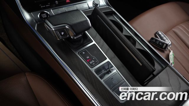 Audi A6 2021 — photo 12