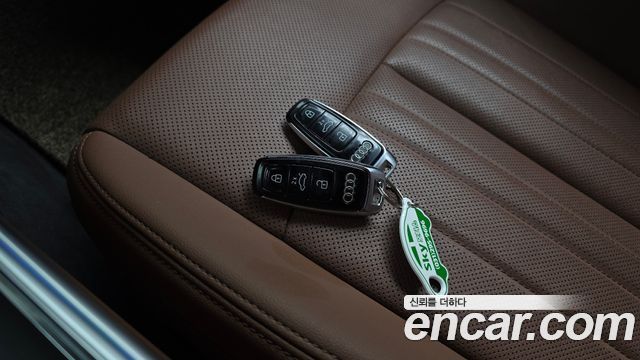 Audi A6 2021 — photo 16