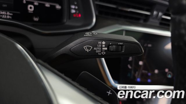 Audi A6 2021 — photo 30