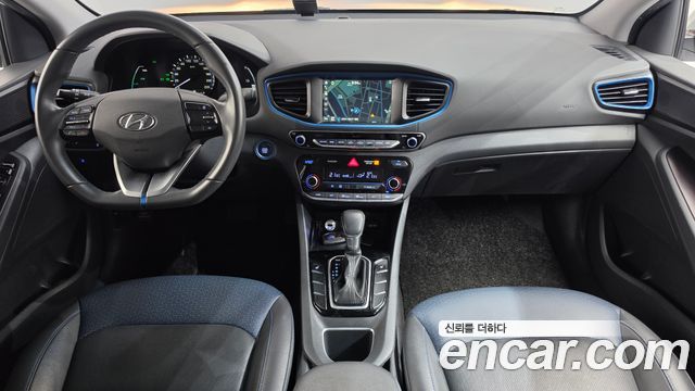 Hyundai Ioniq 2016 — photo 7