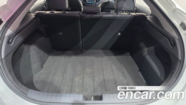 Hyundai Ioniq 2016 — photo 20