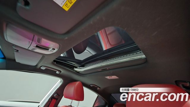 Hyundai AVANTE 2017 — photo 23