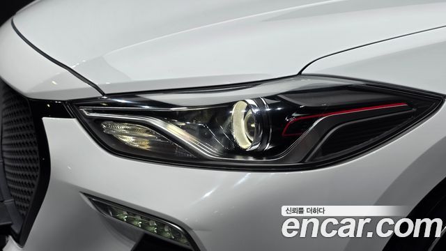 Hyundai AVANTE 2017 — photo 8