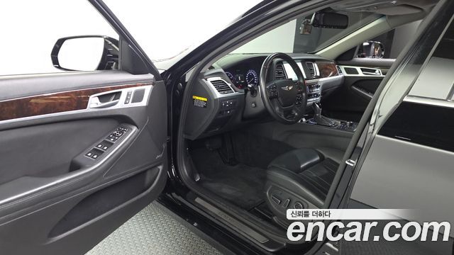 Hyundai Genesis 2015 — photo 10