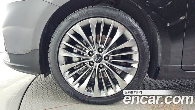 Kia K7 2016 — photo 5