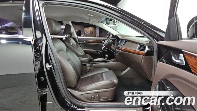 Kia K7 2016 — photo 12