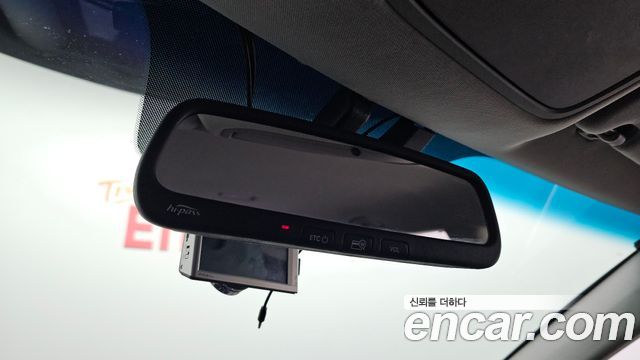 Kia K7 2016 — photo 17