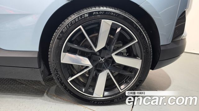 Polestar Polestar 4 2025 — photo 5