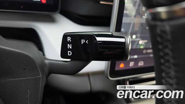 Polestar Polestar 4 2025 — photo 12