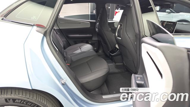 Polestar Polestar 4 2025 — photo 18