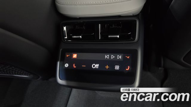 Polestar Polestar 4 2025 — photo 25