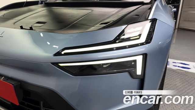 Polestar Polestar 4 2025 — photo 8