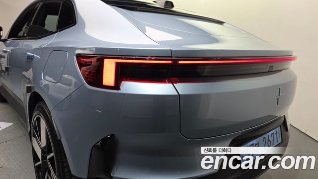 Polestar Polestar 4 2025 — photo 9