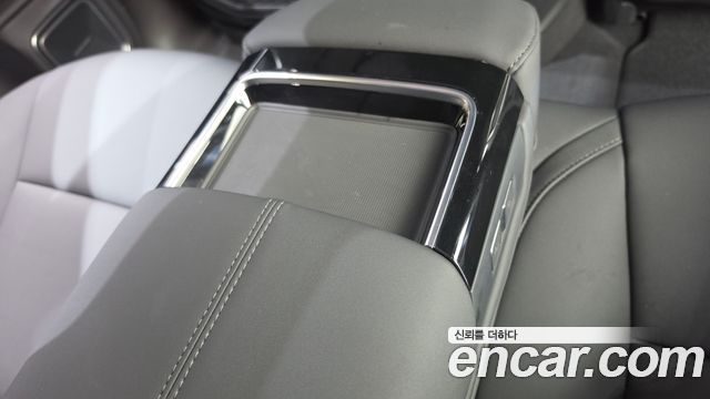 Polestar Polestar 4 2025 — photo 29