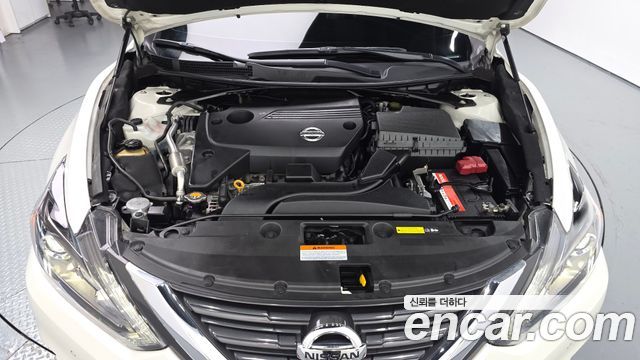 Nissan Altima 2017 — photo 6