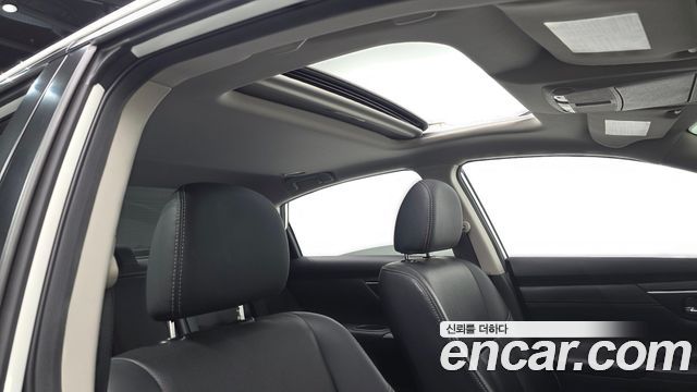 Nissan Altima 2017 — photo 15