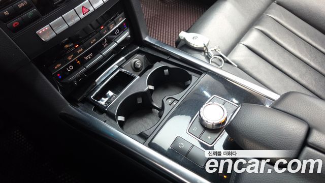 Mercedes-Benz E-Class 2014 — photo 9
