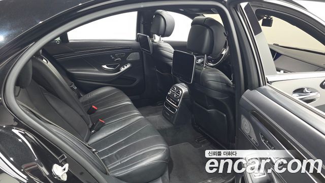 Mercedes-Benz S-Class 2015 — photo 12