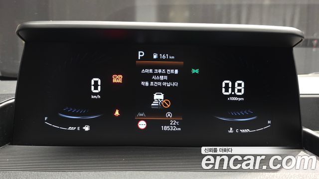 Hyundai Staria 2022 — photo 11