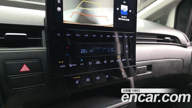 Hyundai Staria 2022 — photo 23