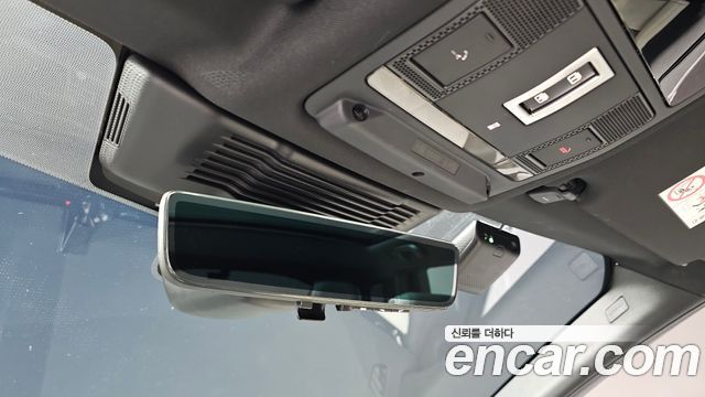 Land Rover Discovery Sport 2025 — photo 26