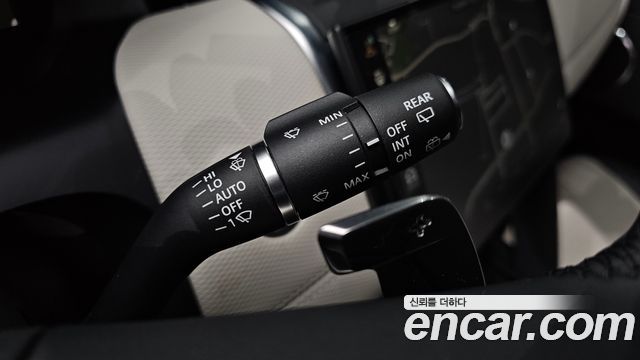 Land Rover Discovery Sport 2025 — photo 30