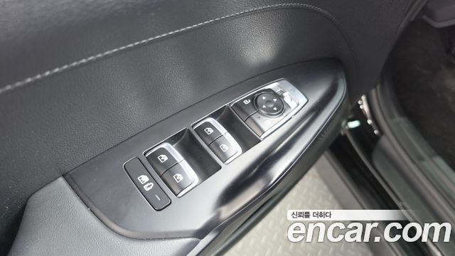 Kia K5 2023 — photo 26