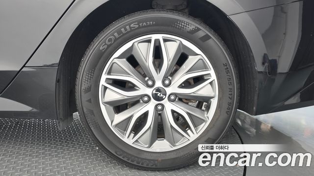 Kia K5 2023 — photo 7